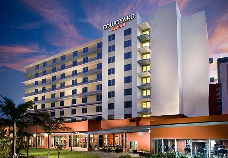 Hotel Courtyard By Marriott Miami Airport Exterior foto